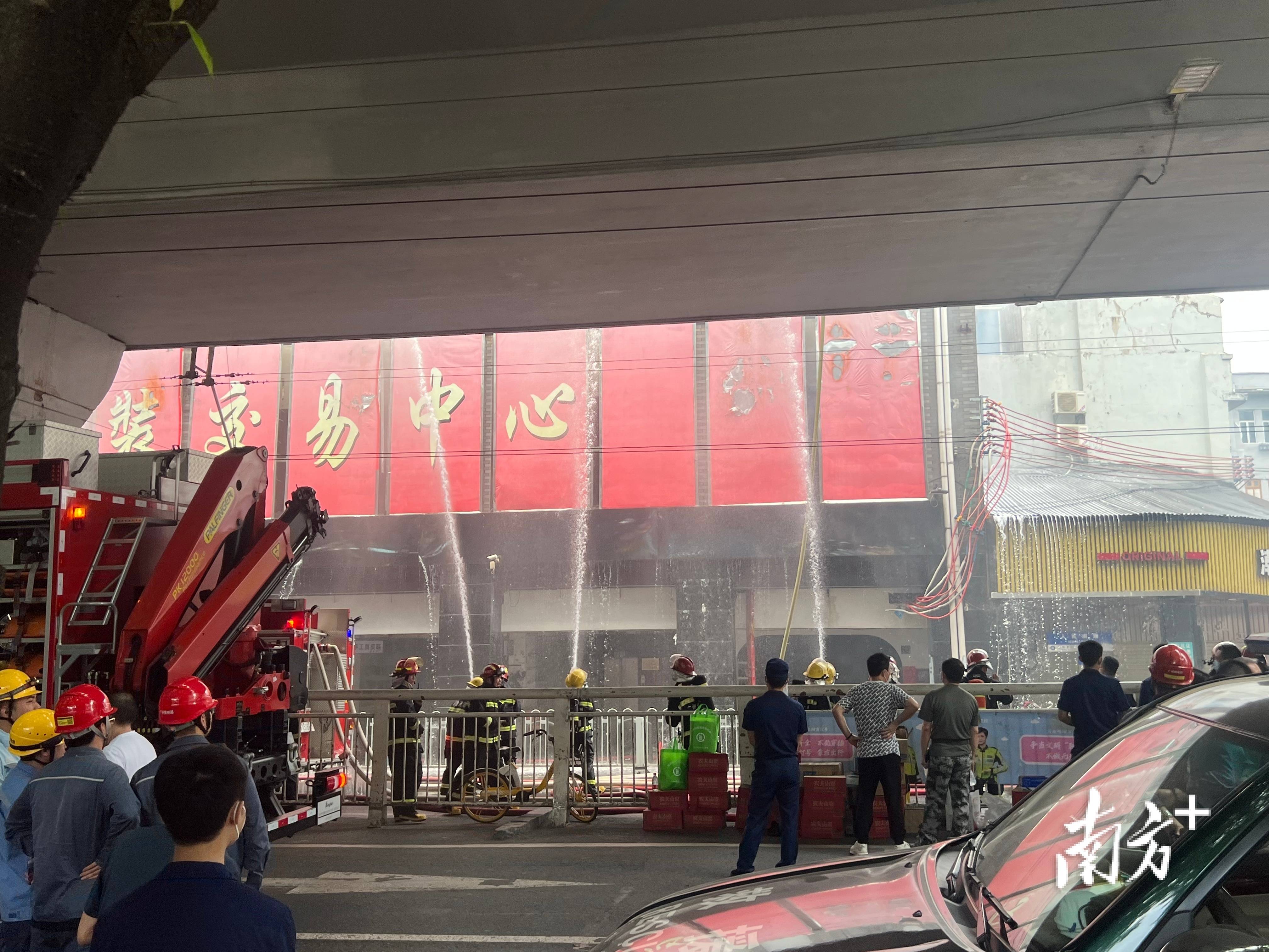 广州十三行商圈火灾背后:专业批发市场的安全治理难题