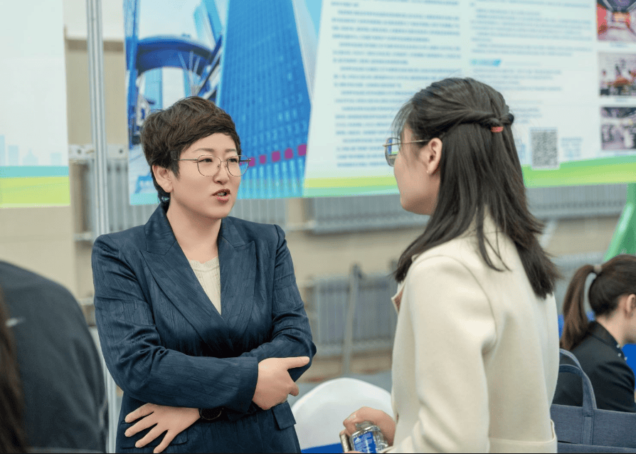 "创业奋斗就在吉林"群团组织服务高校毕业生留吉