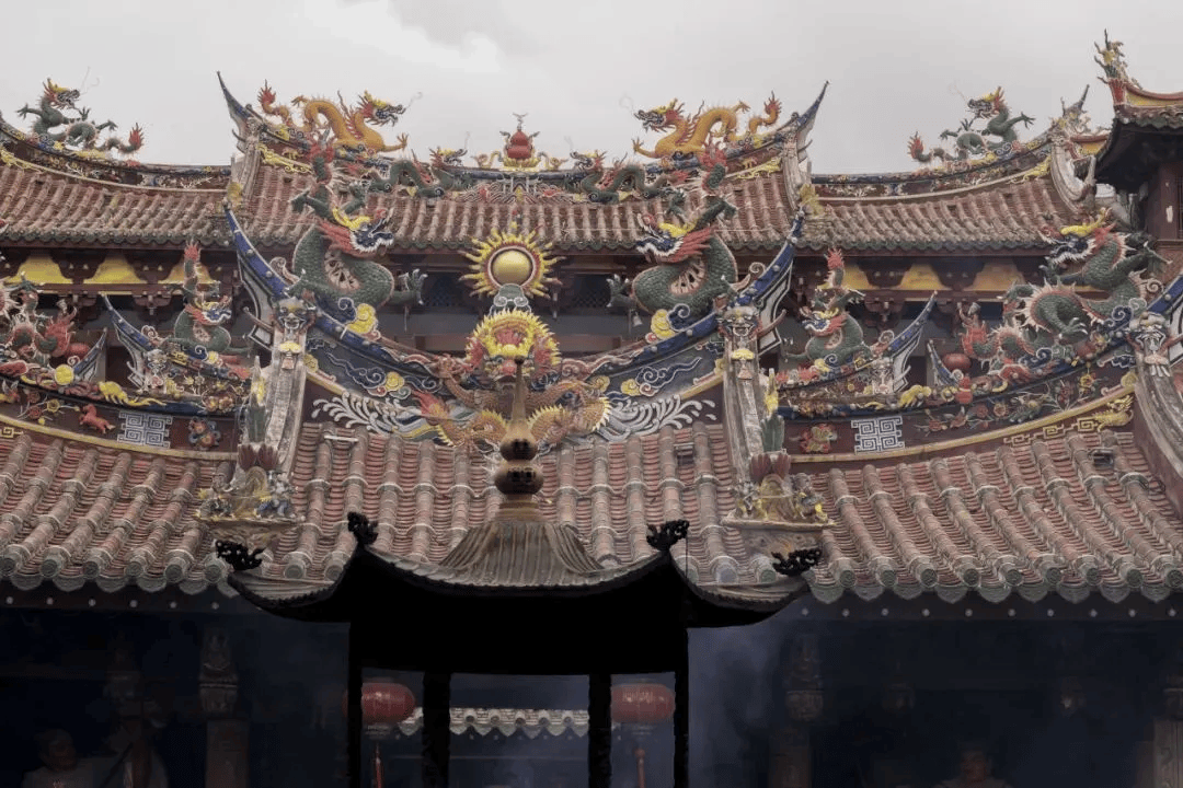 泉州:最适合citywalk的古城!逛寺庙,看非遗,戴簪花……(附攻略)