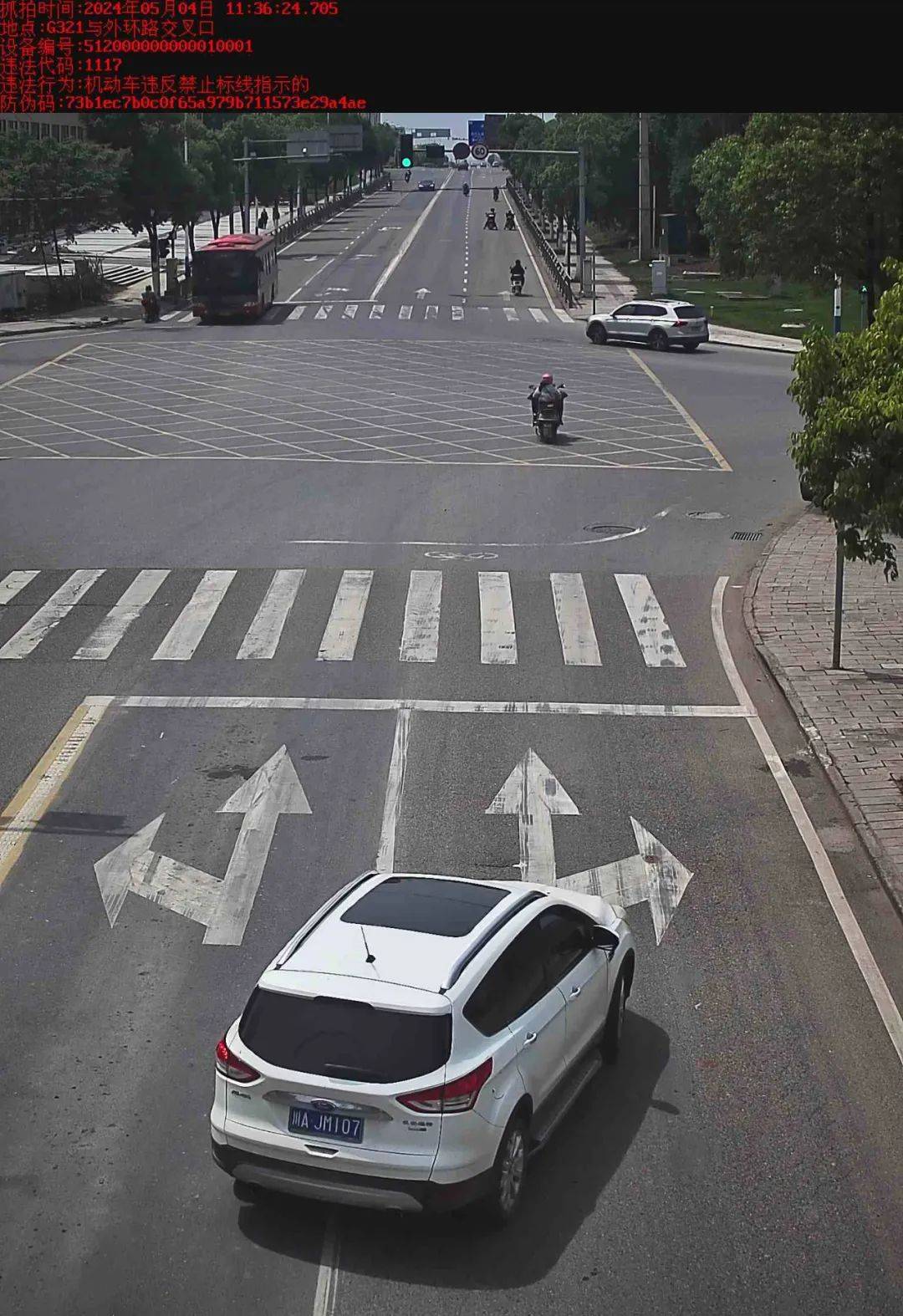 资阳这些车辆压实线被曝光!快看有没有你