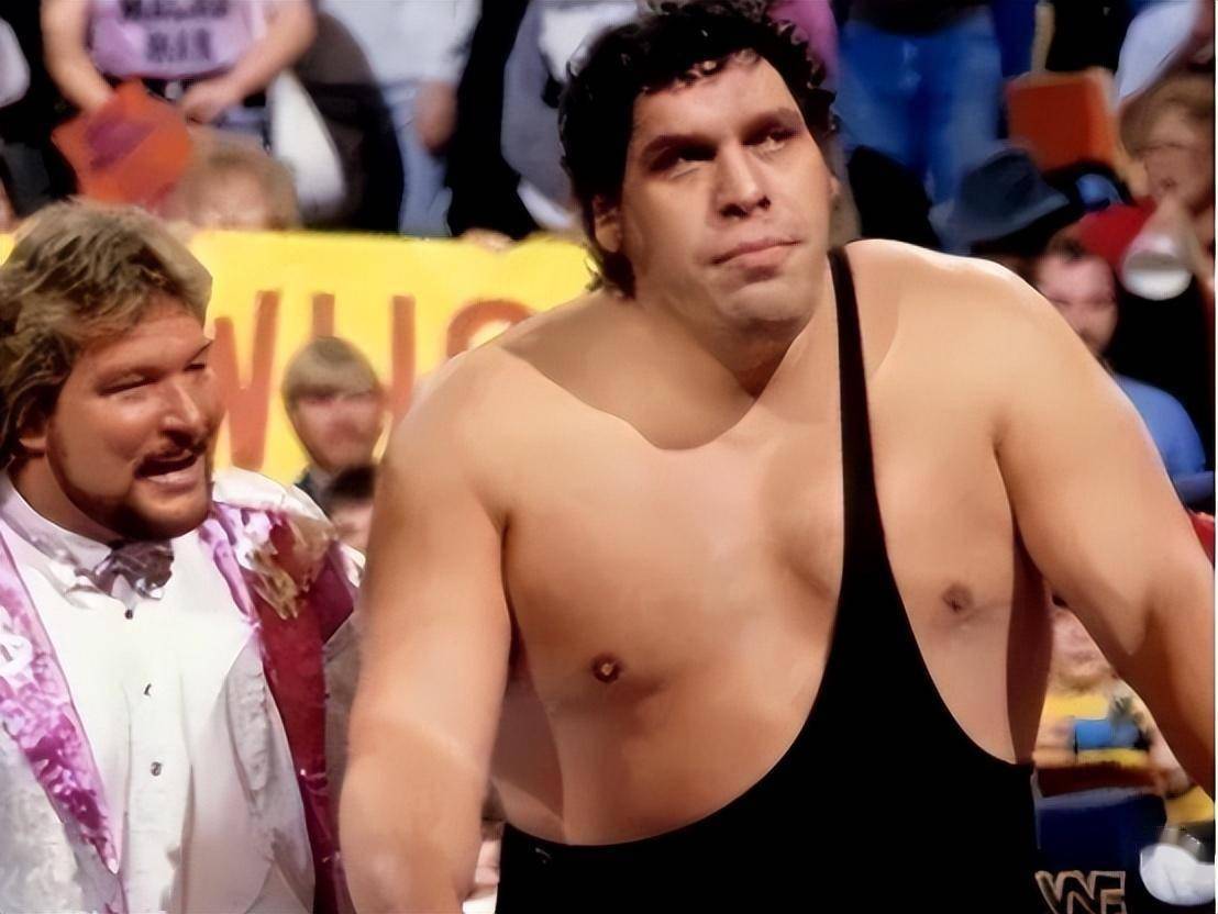 回顾巨人安德雷:一口气喝156罐啤酒,去世后骨灰重量惊人,高达15斤