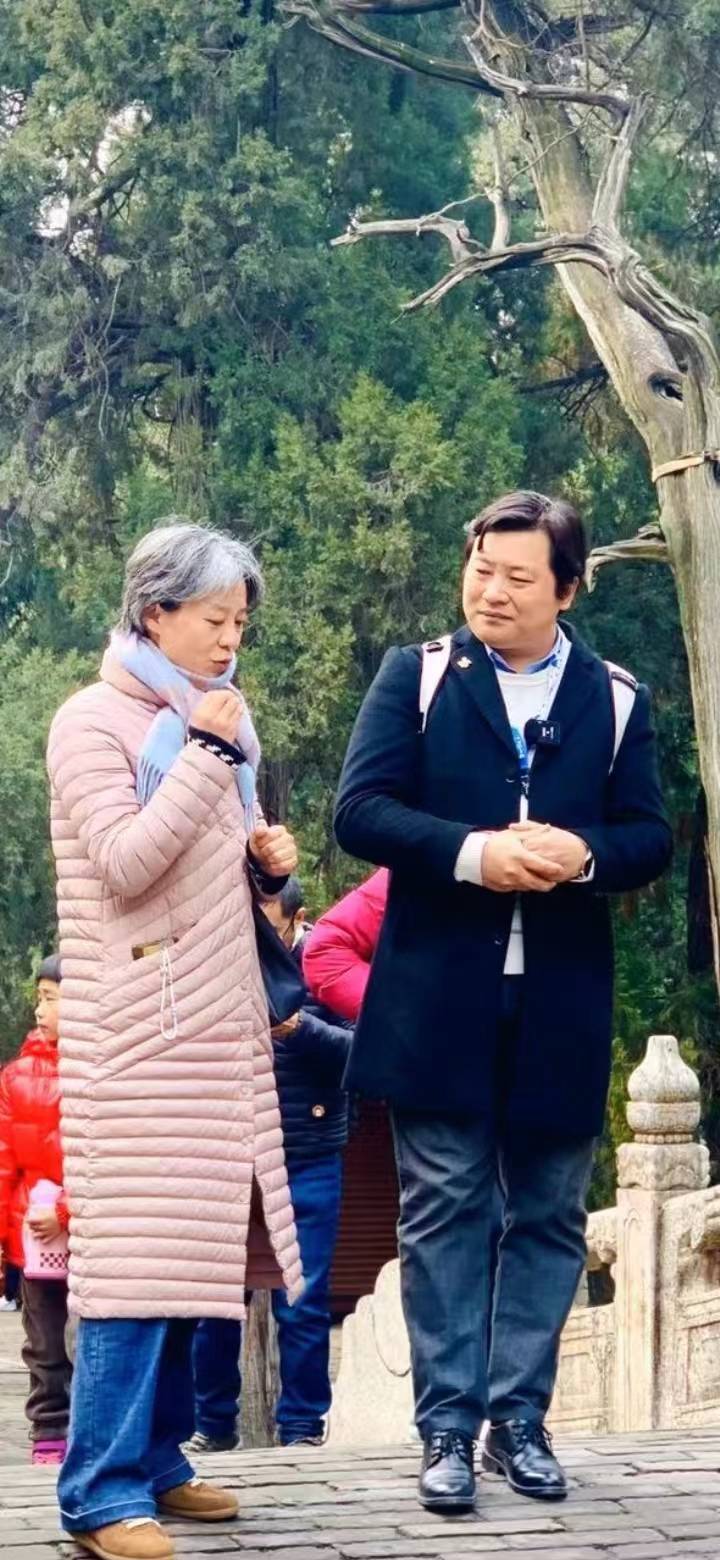 (受访者供图)有网友为肖静留言——"老师是平台里的一股清流,听完