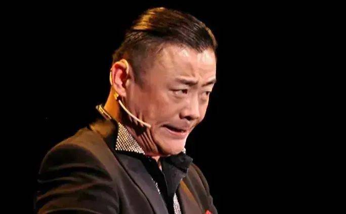 7年多后再看"名嘴"周立波,如今的她他,证实郭德纲没说错