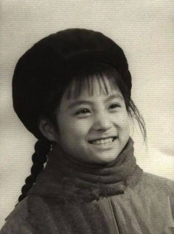 她是西游记最美"玉兔精",二婚嫁给犹太富豪,新婚当晚外国丈夫一句话让