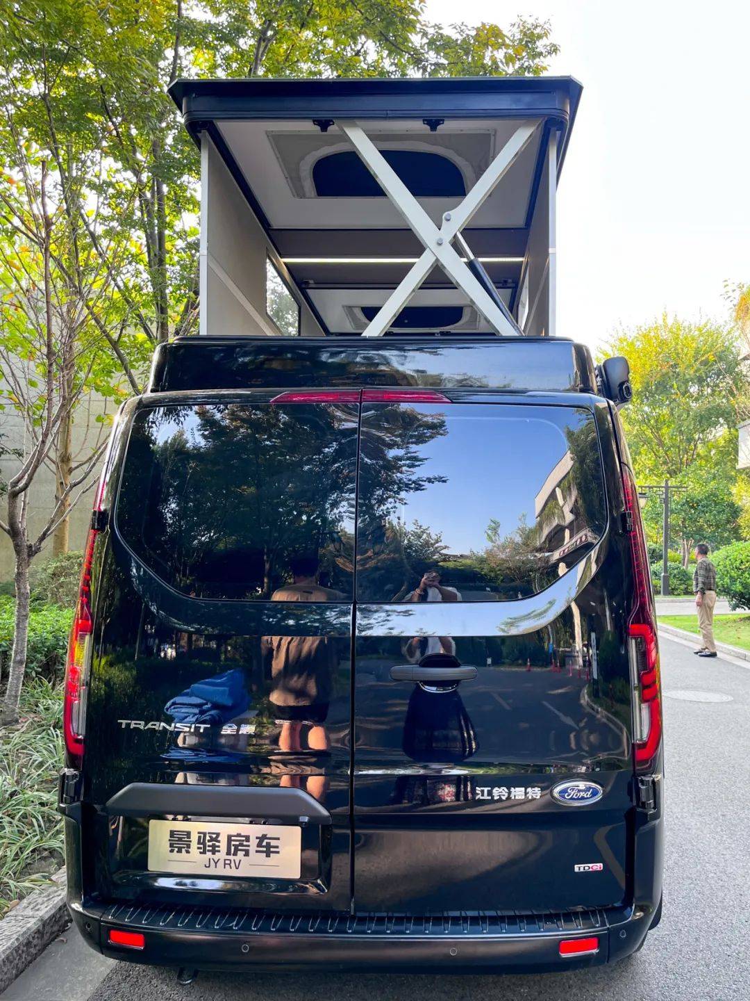 景驿福特v362升顶·后置厨卫版 电动升降顶 灵活车身 畅行无阻