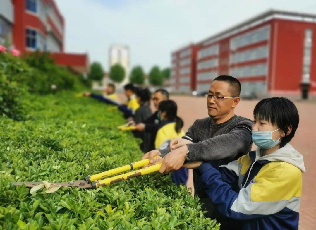 【全环境立德树人】诸城市龙都学校:非遗之光璀璨校园 美育之韵浸润