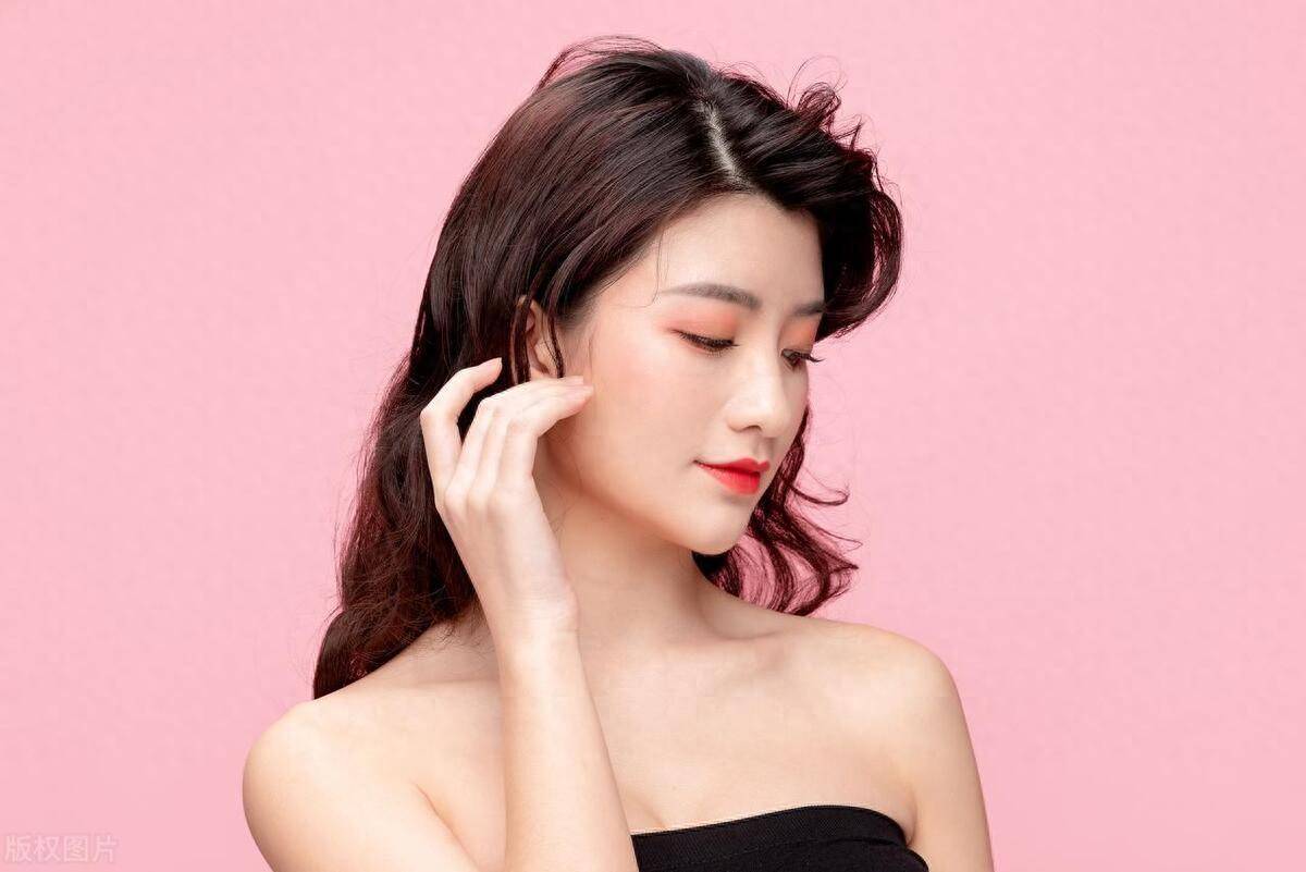 女人过了30岁,"天然造血库"要多吃,每周2次,脸色红润有光泽