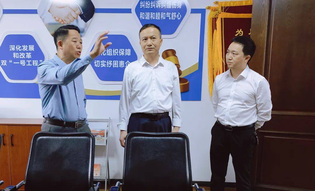 市人大执法检查组在经开区开展执法检查_工作_王仁华_宣传