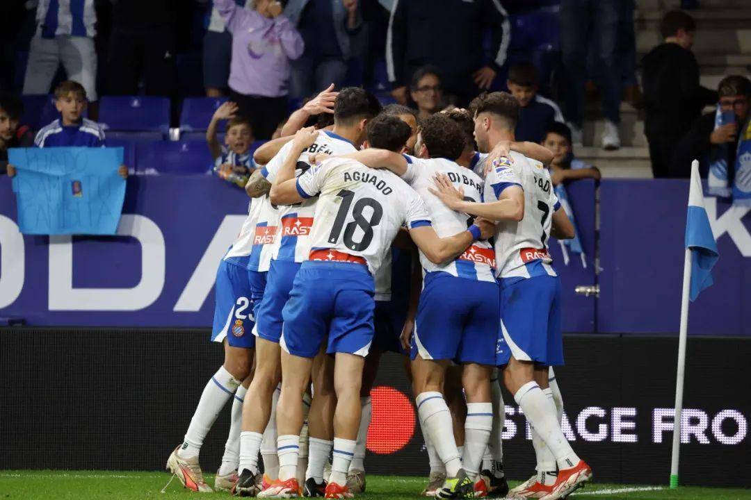 主场击败奥维耶多,西班牙人拿下卡位战