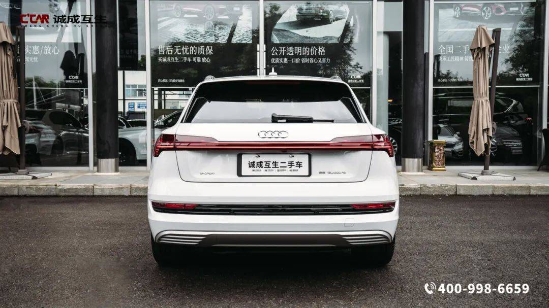 【奥迪e-tron(进口) 55quattro 技术型】