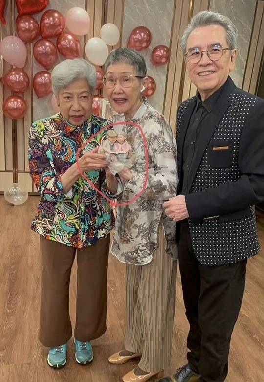 姜大卫李琳琳结婚50周年,在家办金婚晚宴,曾志伟率众星到场祝贺