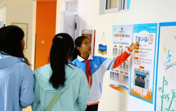 "初"心如磐 奋楫笃行|呼市一中初中部成功举办校园开放日