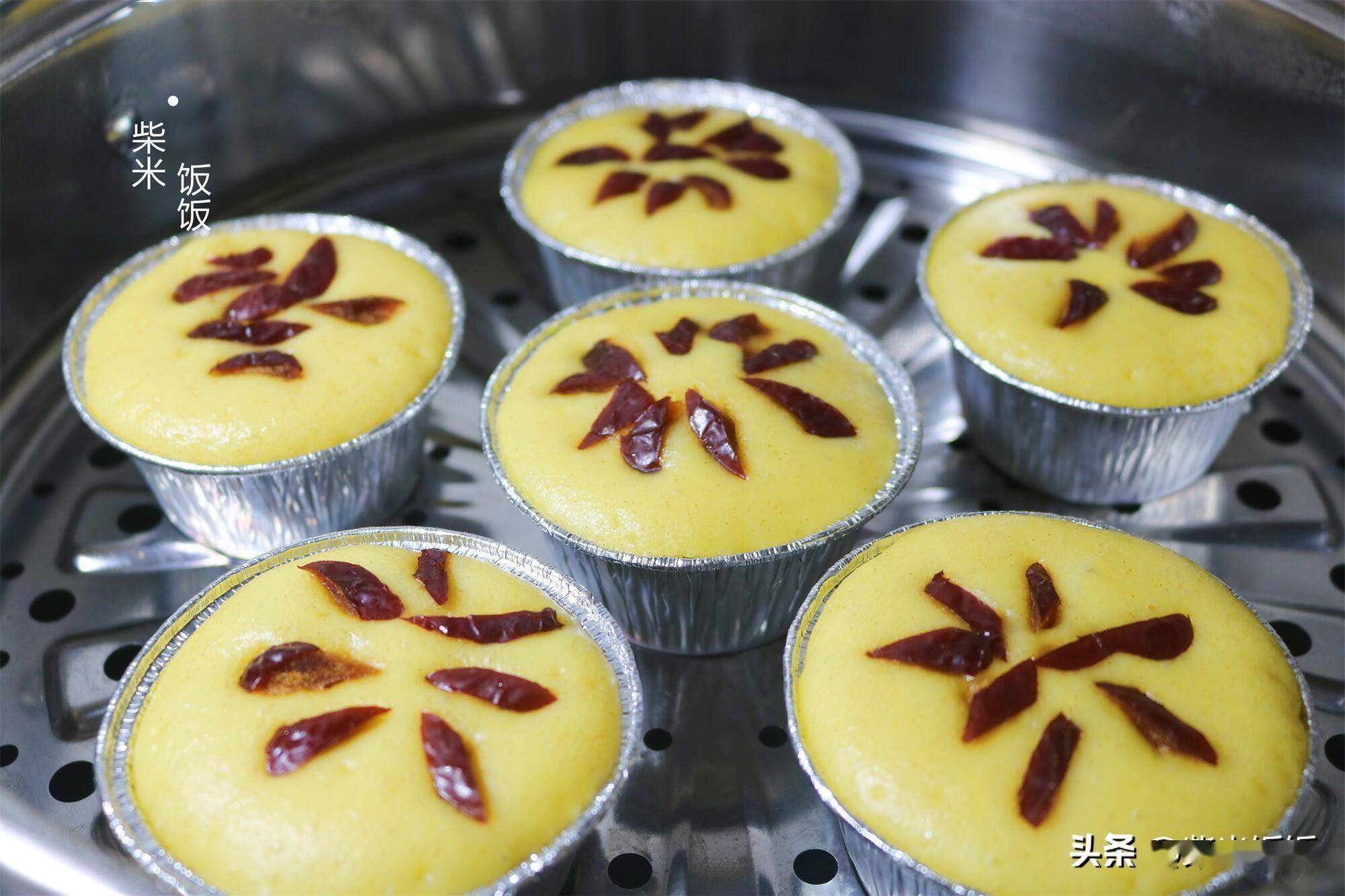 蒸一蒸,香软筋道,营养低脂不长胖,夏天吃正合适_小米_发糕_清水