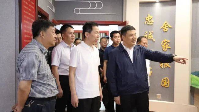 江西省体育局赴阿克陶县考察调研