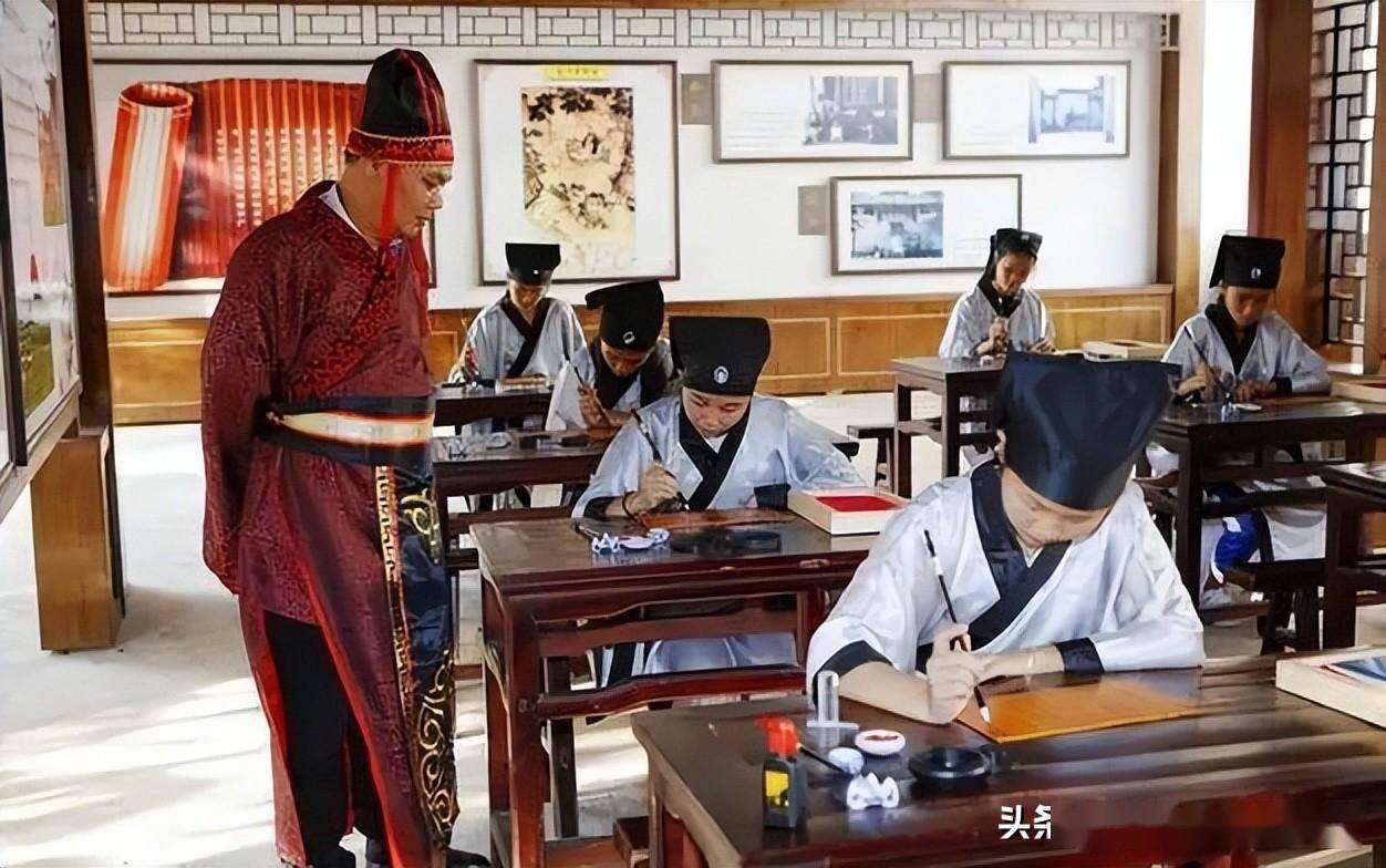 包吃,包住,包分配,包医疗,古代的"大学生活"究竟有多爽?