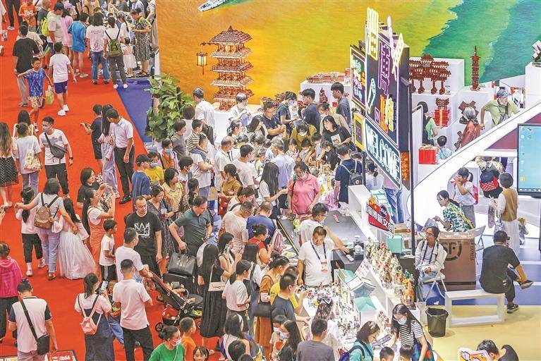 搭平台聚商机 以交易促品牌 20年来,文博会与一大