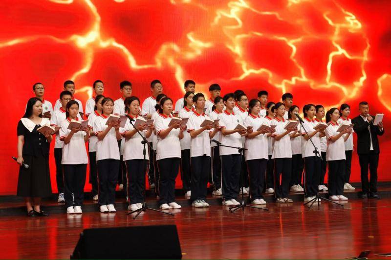 密云区中学举办语文阅读工程展示活动 将家乡元素植入文学经典