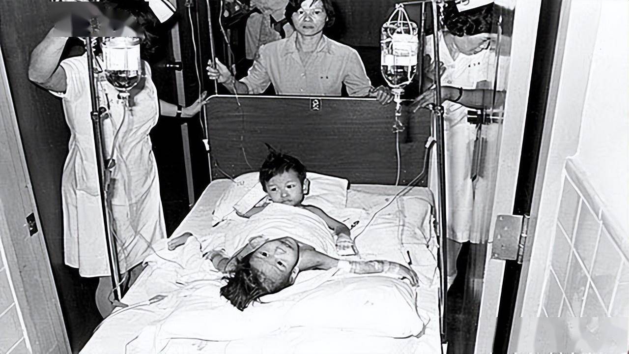 双胞胎":腰部以下所有器官共享,如今姐姐已结婚_黛西_兄弟_维奥莱特
