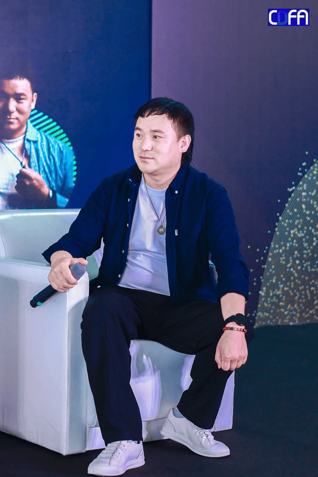 上海昕双阳设计事务所创始人许双阳光筑引领(北京)文化创意有限公司