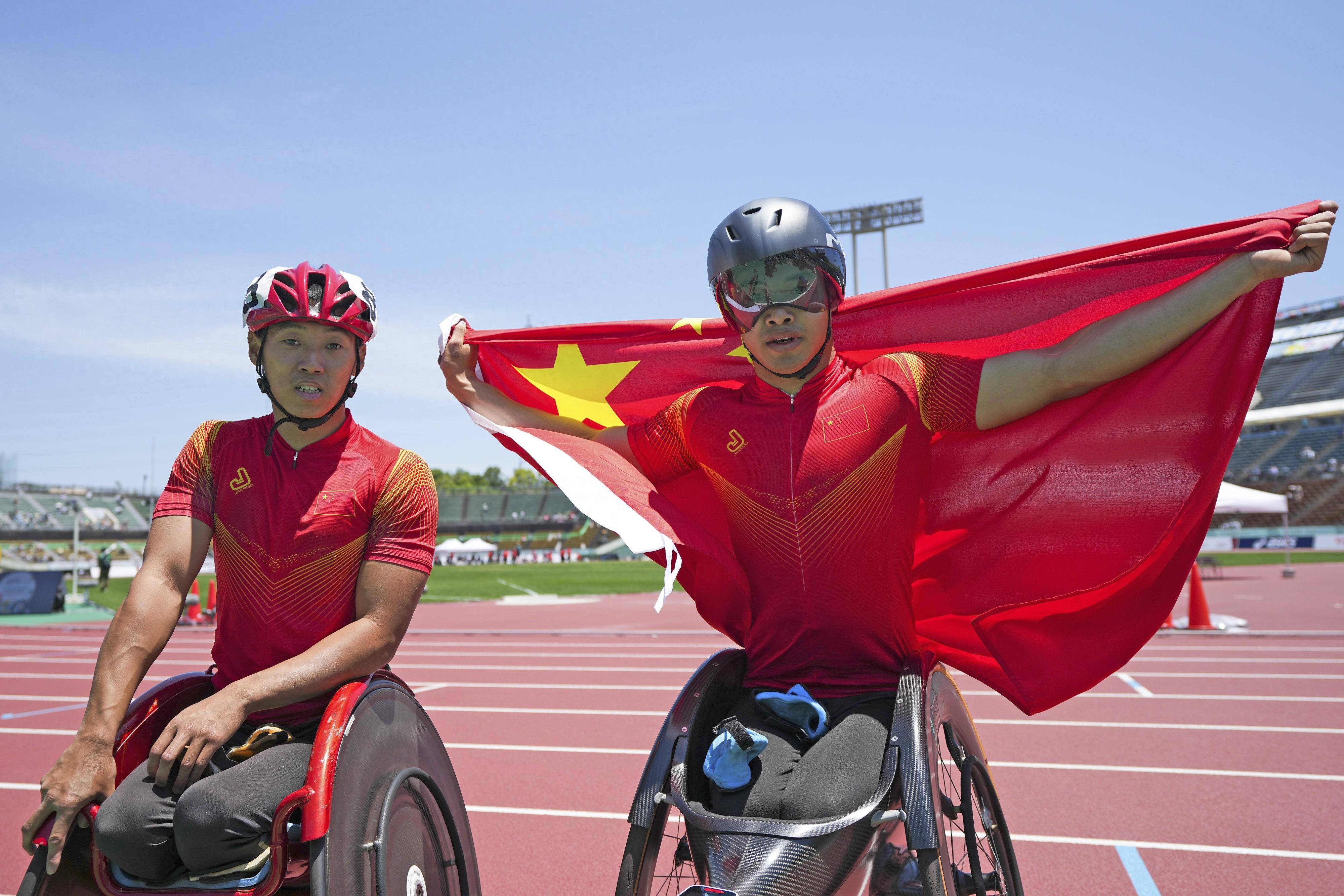 残疾人田径世锦赛:王洋获得男子800米t34级别冠军_龚文浩_张笑宇_新华