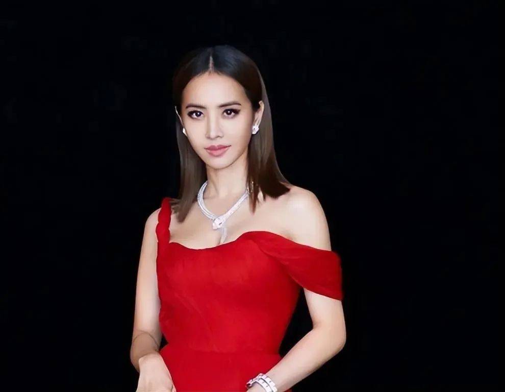 蔡依林台du?邓为舔饼?宋茜被丁禹兮嫌弃?毛晓彤付辛博炒cp?