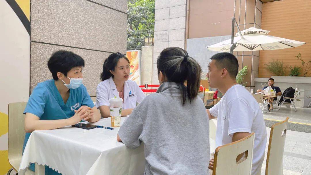 共筑健康防线——安琪儿携手建设银行&月牙湖社区举办