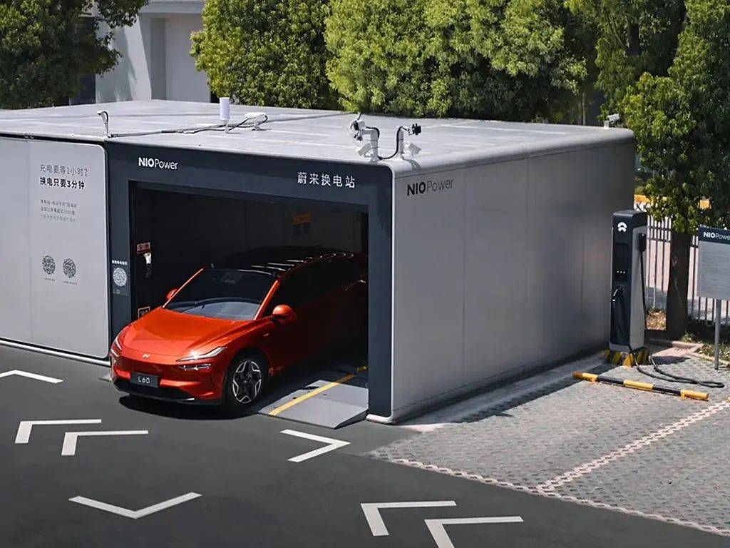 对标model y,900v 换电,最高续航1000km,还没上市就话题不断