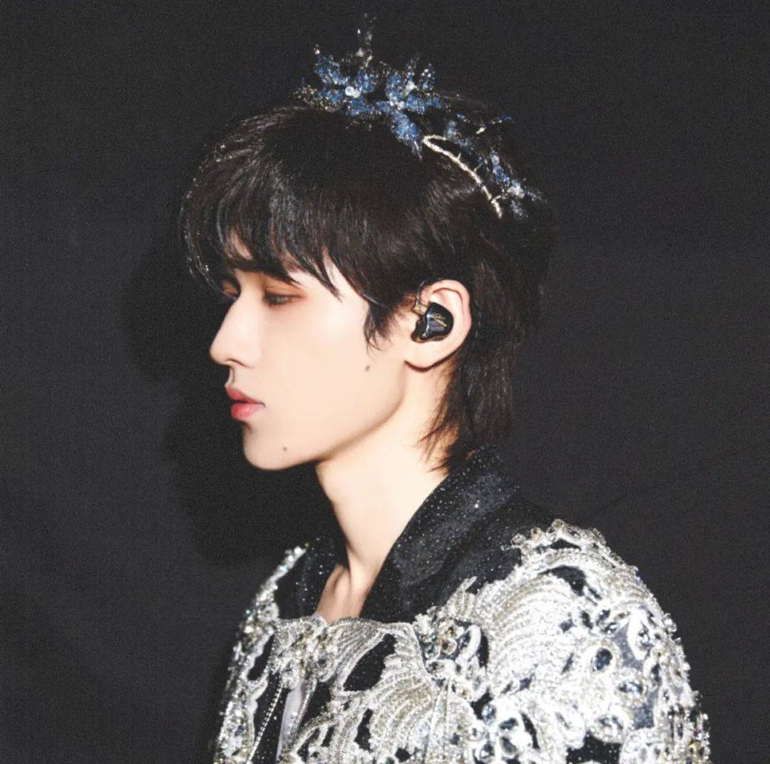 头像 | 嘎嘎耐看的小众头像2950535029