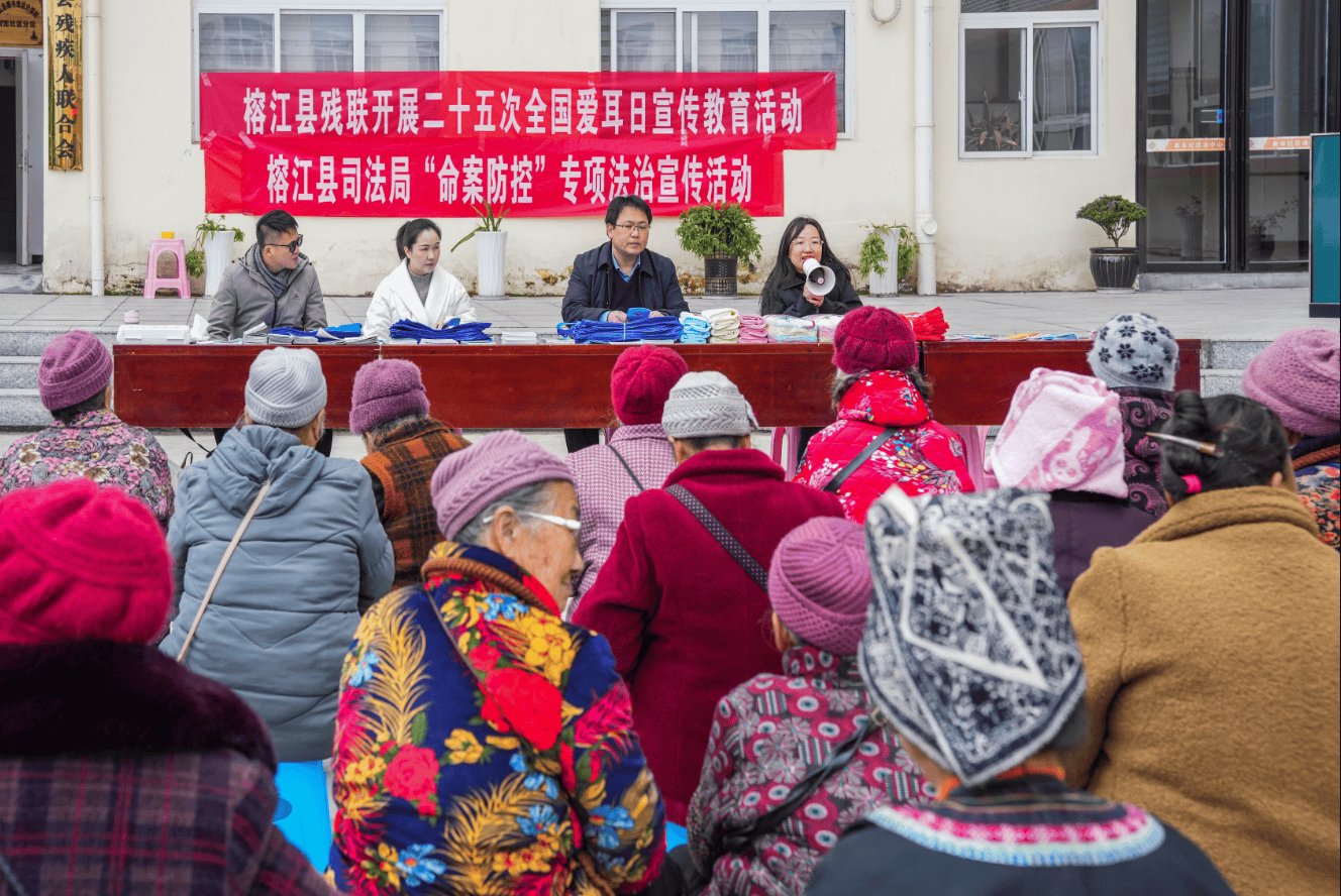 908万法律明白人,3752个学法用法示范户和18952名人民调解员,走实走好