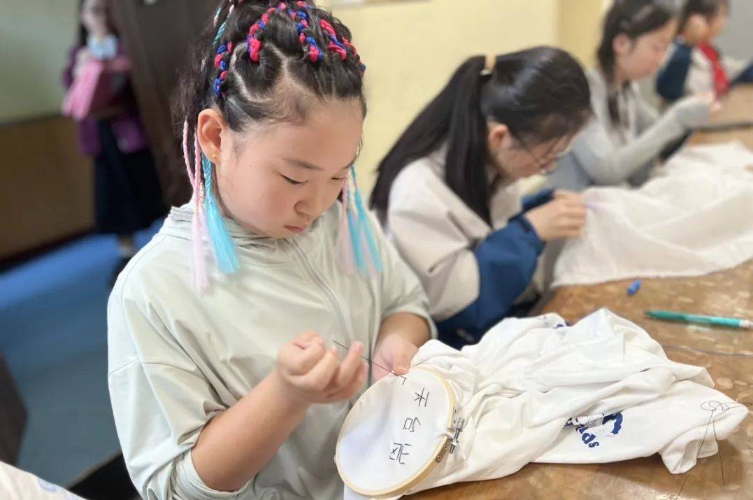 天台岗小学"探民俗文化 享劳动乐趣"劳动周天台岗小学教育集团▲"