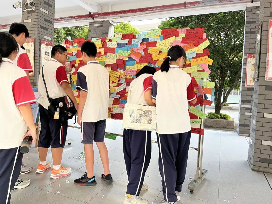 桂林市第十八中学初中部横塘校区开展六大教育系列活动之生命教育