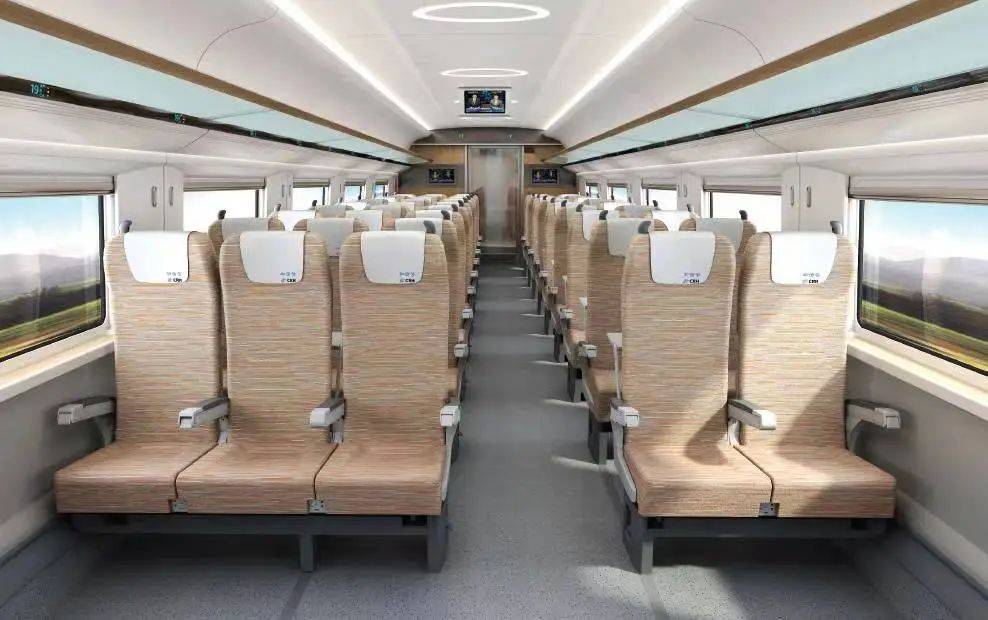 98复兴号列车的安全座位它在设计上能够保证当后排乘客头部或膝部