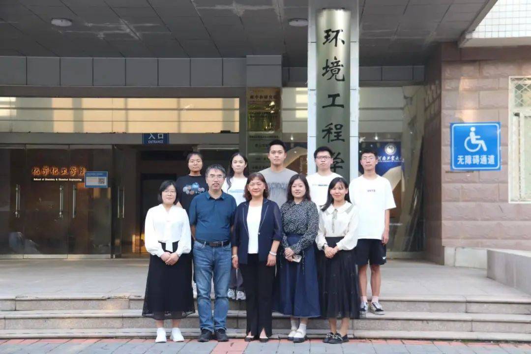 花young青年说|挑战!团结!一起去获得那属于你的大奖!