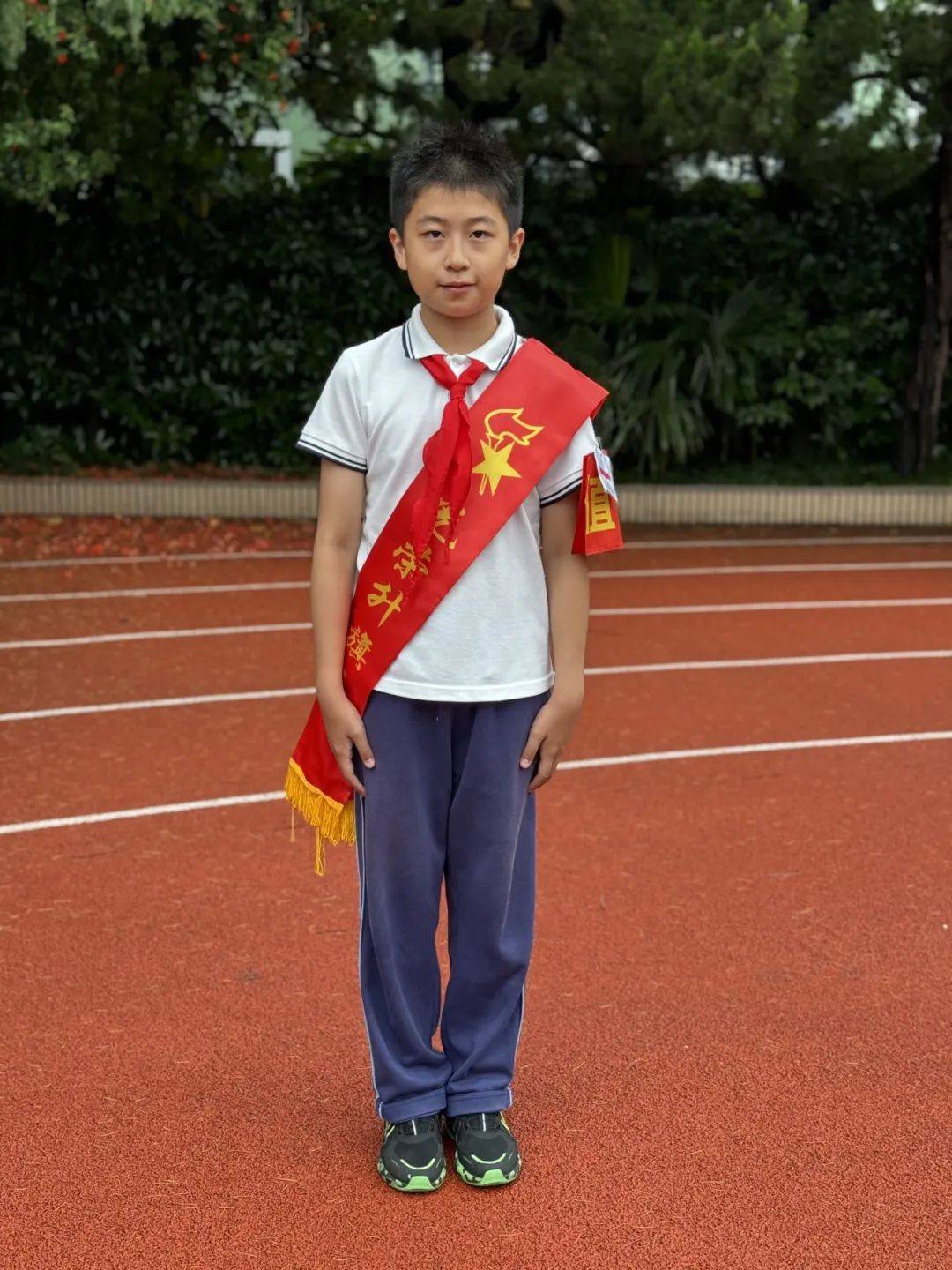 国旗下成长丨长宁实验小学2023学年第二学期第十五周光荣升旗手事迹