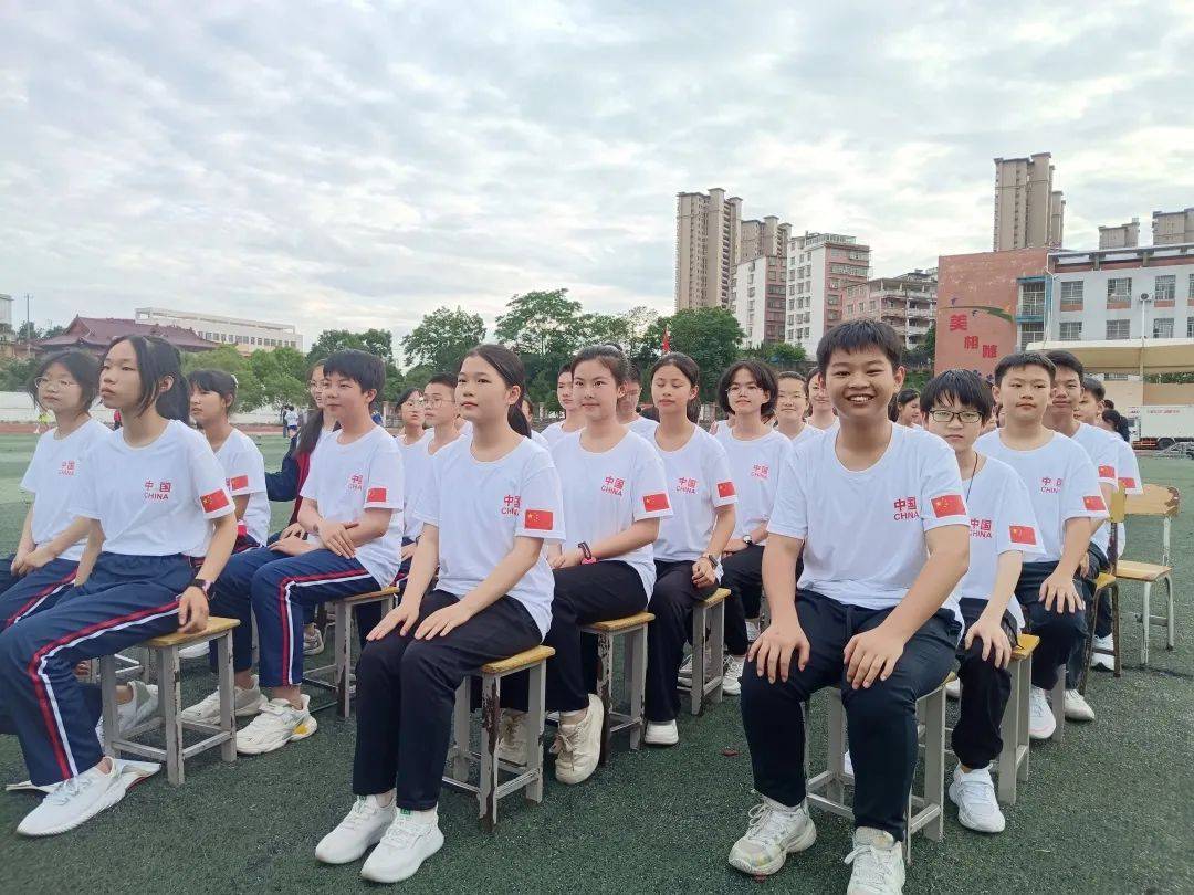 炫舞青春,逐梦未来——宁都三中举行健美操比赛