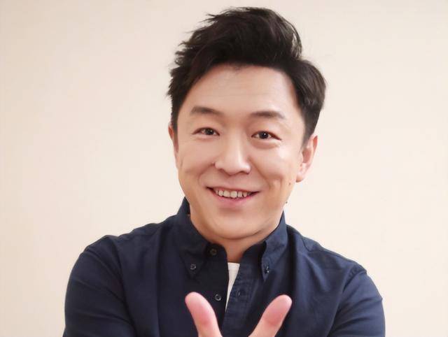 演员黄渤:走红后不负糟糠妻,含泪将父亲送进养老院_电影_小欧_成功