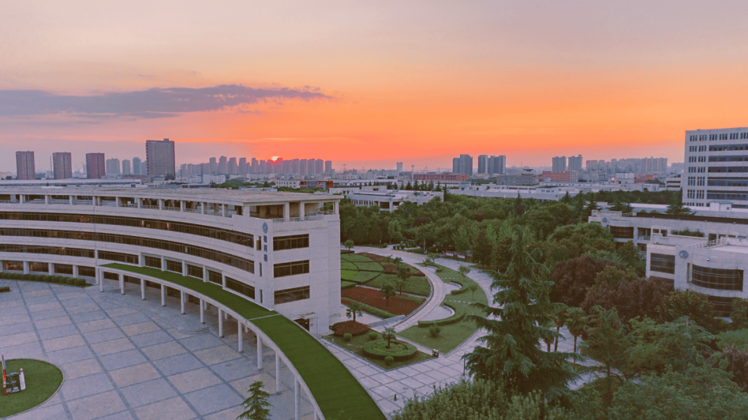 中国科学院西安光机所是中国科学院大学研究生培养单位之一
