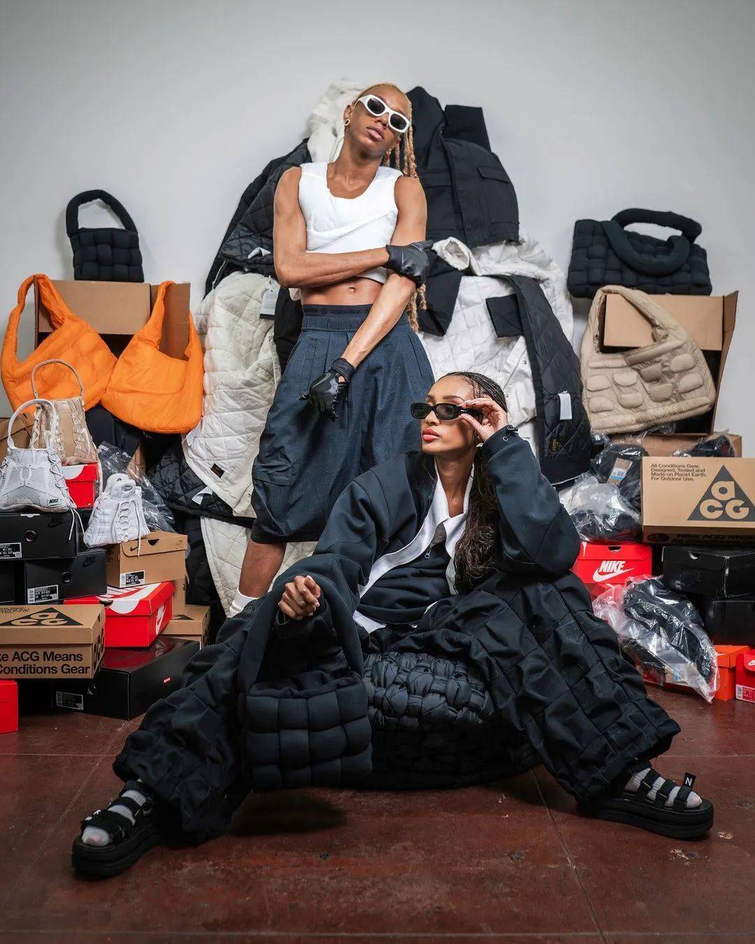 balenciaga 25早春系列 | supreme x ducati 春夏联名系列 | vans