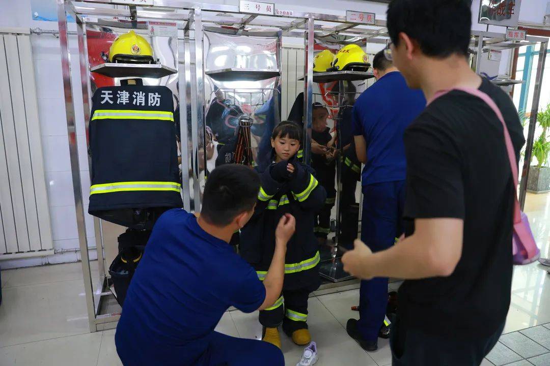 欢度六一 安全"童"行|高新区举办庆六一消防安全体验系列活动