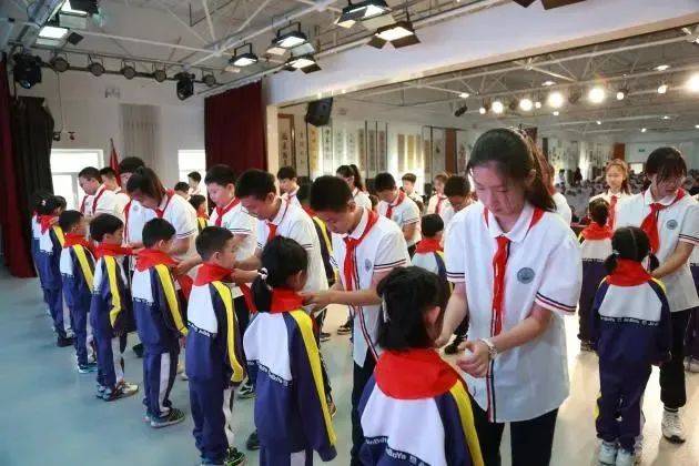 市教育团工委开展"同心向党 共筑未来"庆六一主题队会