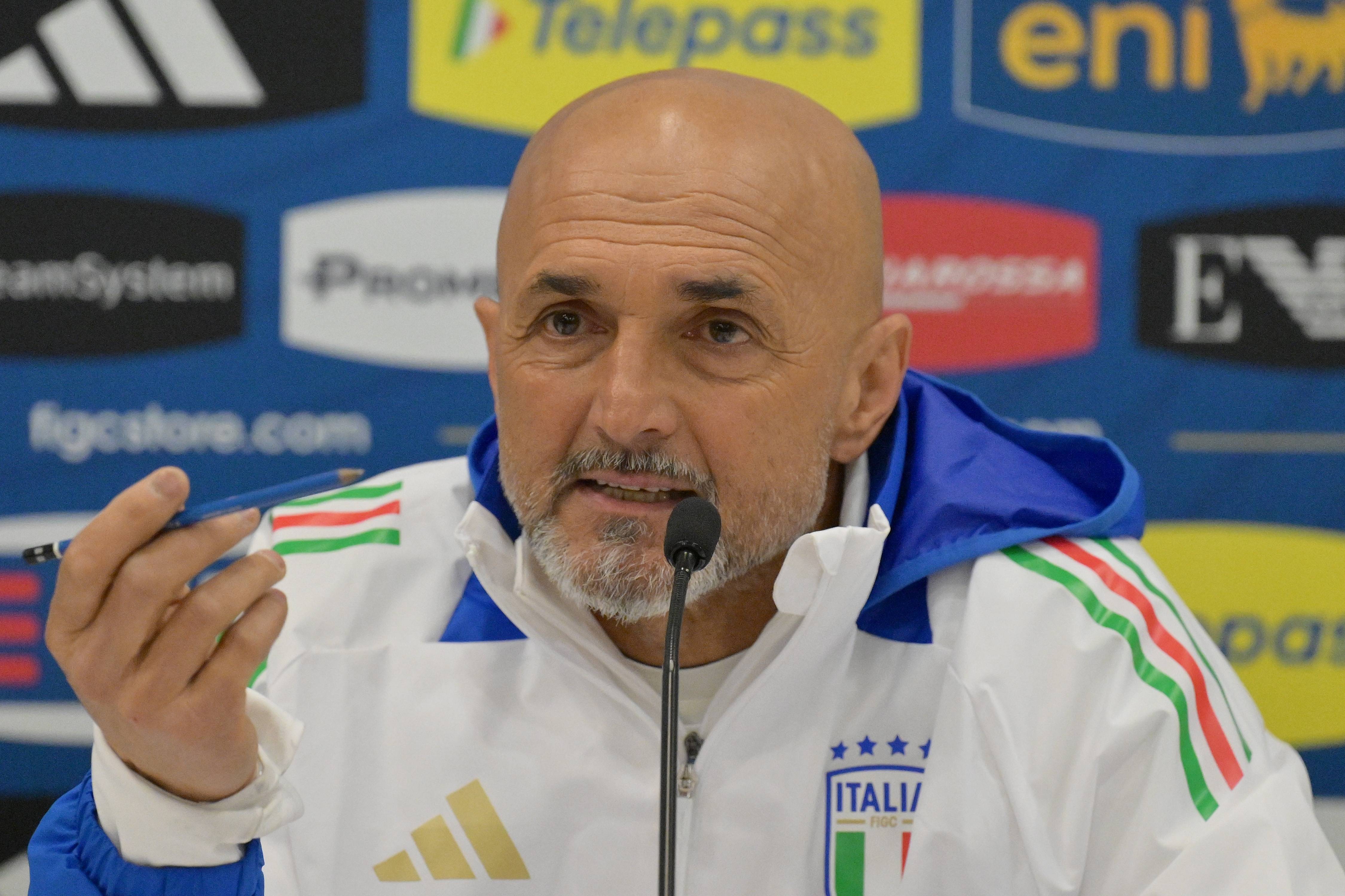 直播吧6月1日讯 意大利国家队在本周五开始集训备战今夏欧洲杯,而