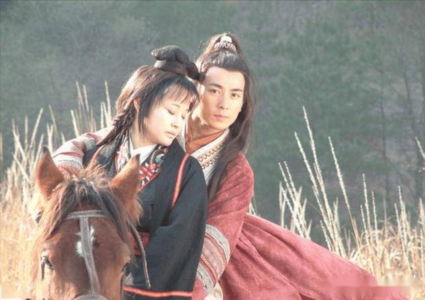 保剑锋"宝刀未老",路演跳"飒"舞,网友:秦海璐都看懵了_印小天_事业