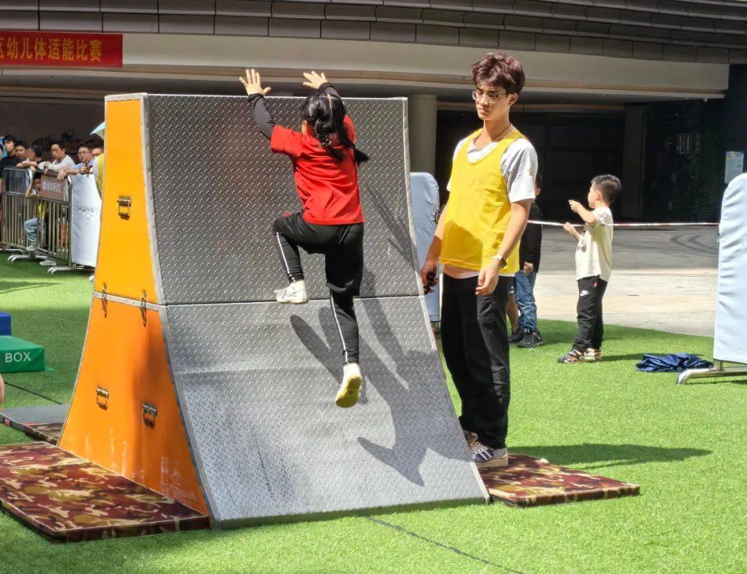 体育馆_比赛_参赛