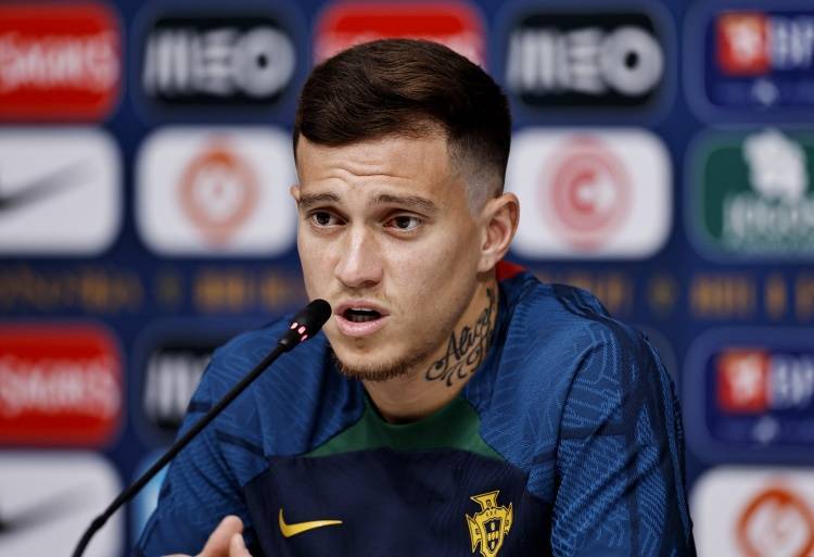 沙媒:奥塔维奥被诊断为肌肉撕裂,可能会影响球员参加欧洲杯