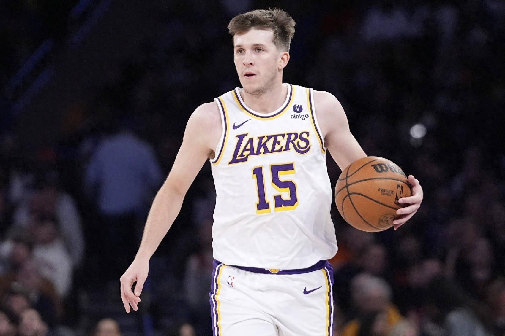 里夫斯伤退成比赛转折点