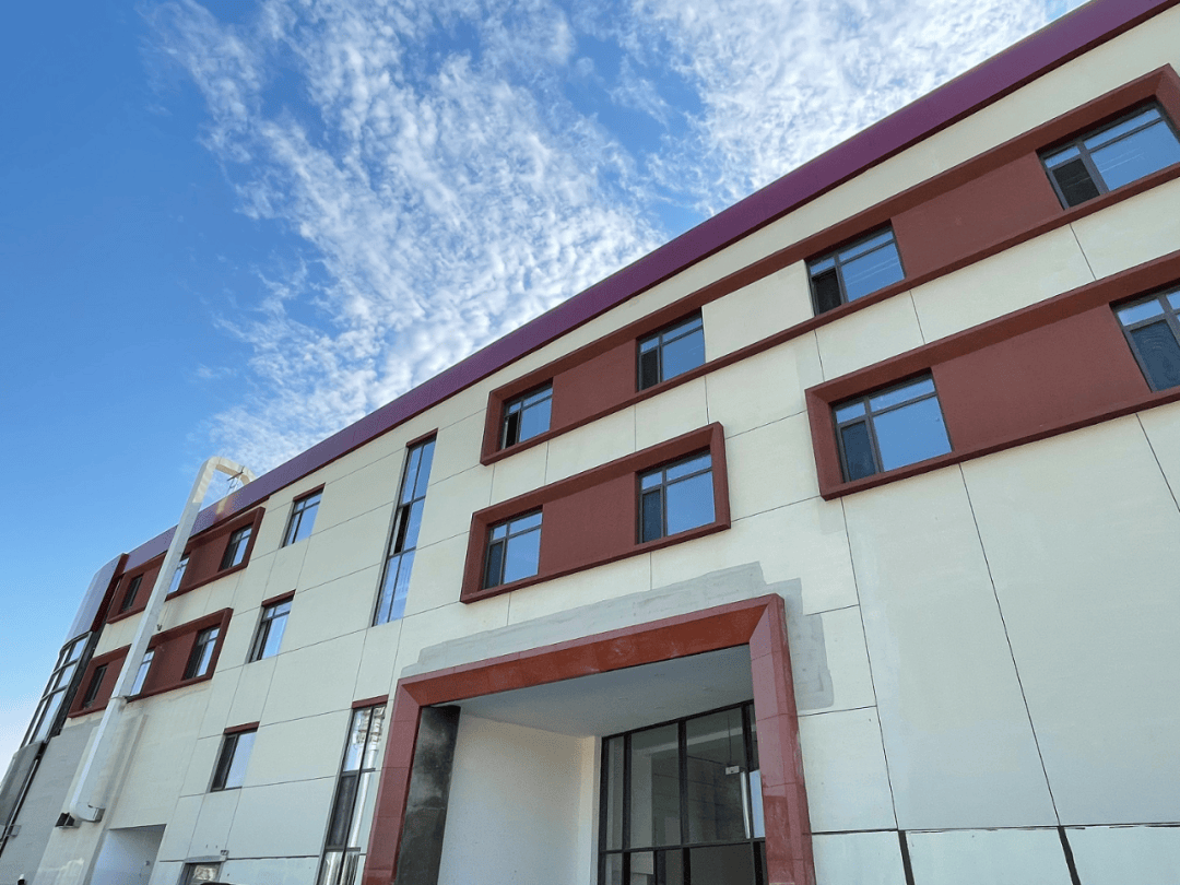 河西区这所学校新建高中部_海河_天津市_博爱