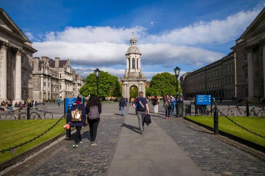 爱尔兰国立戈尔韦大学图片