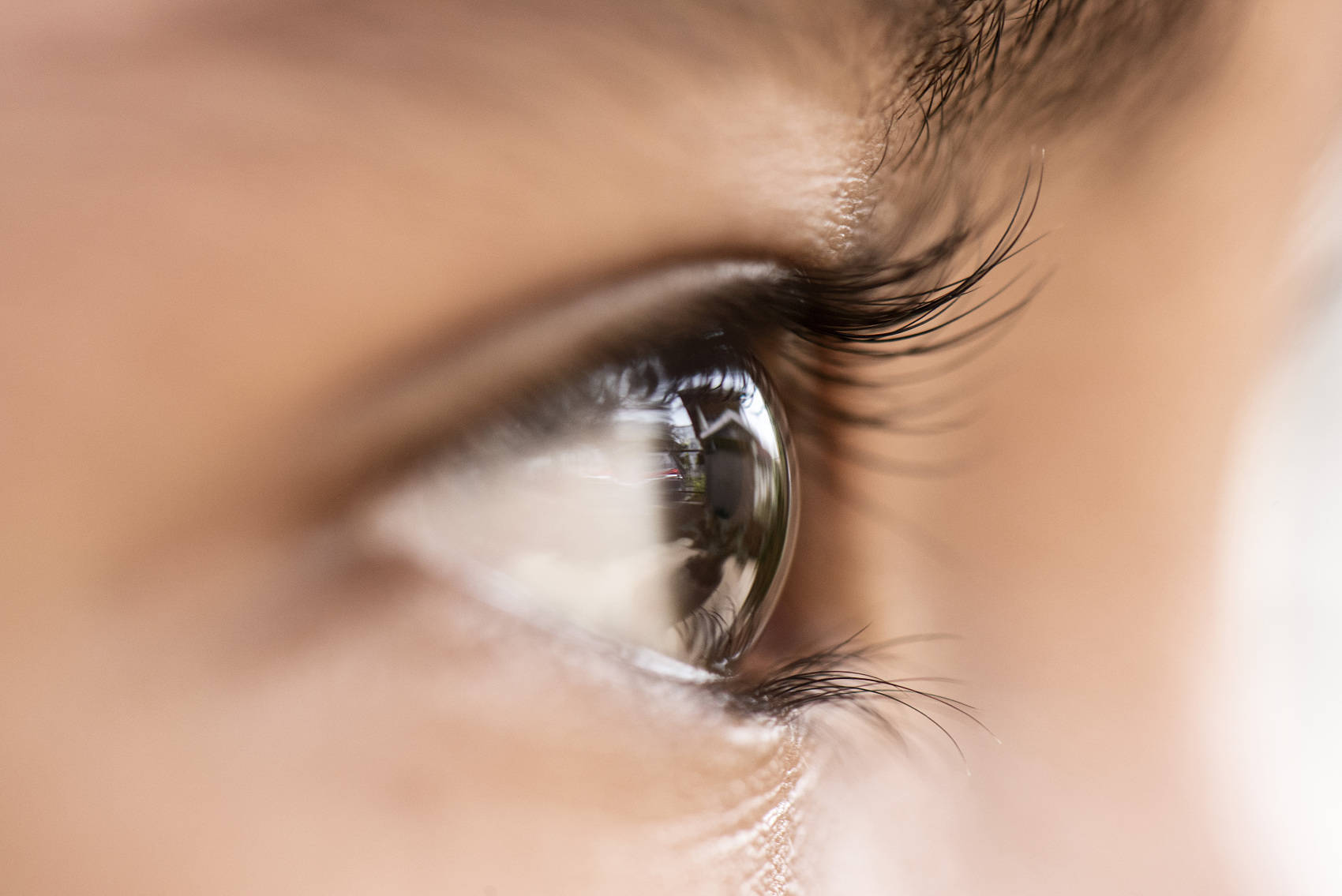 全国爱眼日|不良用眼习惯,双眼发育不平衡或导致斜视和弱视,专家提醒