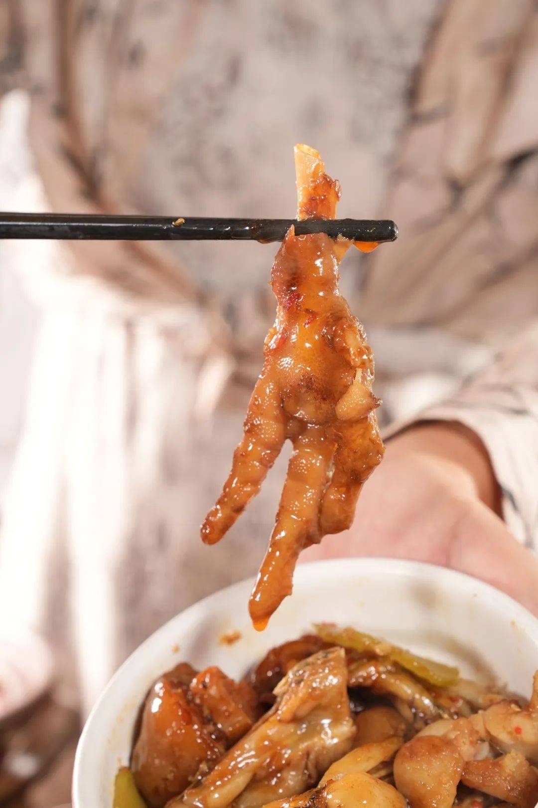 全新升级|蛙小侠湘式沸腾砂锅正式上线!快来海口万象城品东方美味