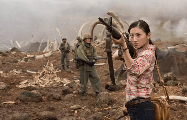 丫鬟的命",怎么捧都不红的5位女星,一点都不冤_景甜_周雨彤_胡冰卿